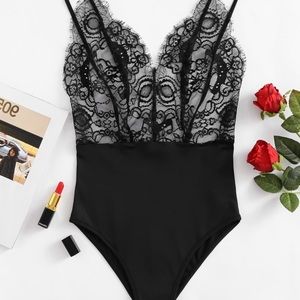 ✨FRI-YAY SALE✨ NWOT black lace bodysuit